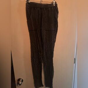 POL Charcoal Gray joggers with pockets small